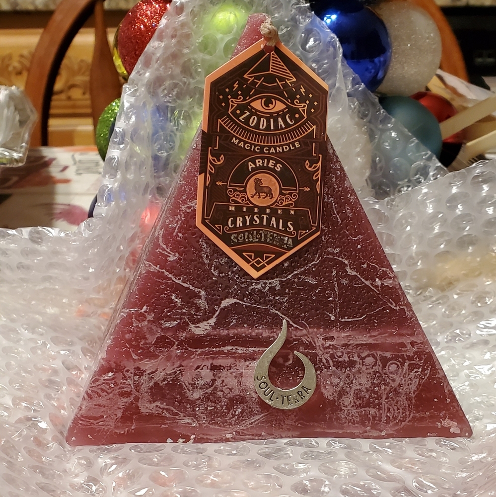 Soul terra aries zodiac candle